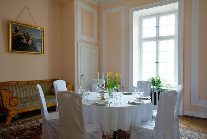 Hotel Butikowy Palac Jablonna Экстерьер фото